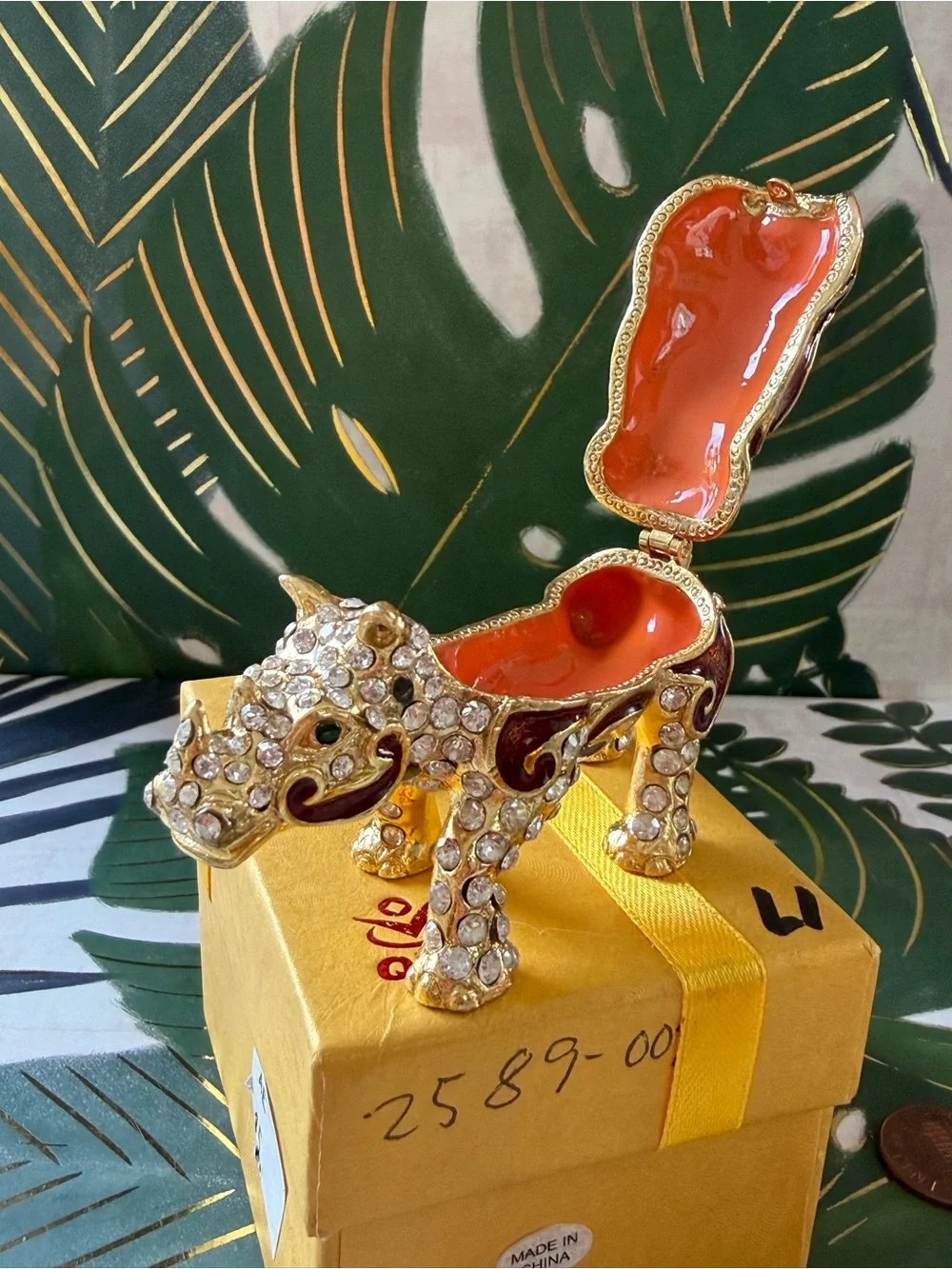 Hand-Painted Enamel Rhinestone Rhino Trinket Box Jewelry Keepsake NIB NWT - Picture 8 of 9